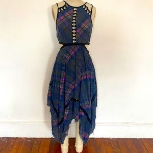 Free people fp one handkerchief hem dress with back cut out and lace insets S